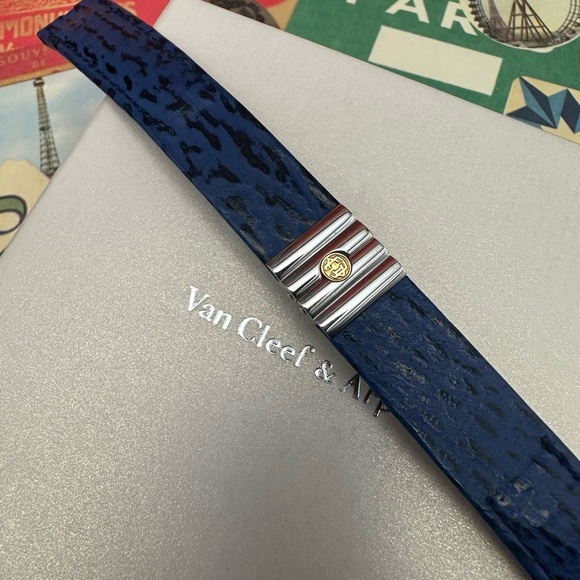 Van Cleef & Arpels Blue watch band with deployment clasp main image 7